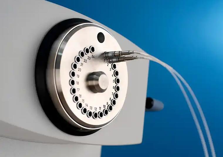 Varian High-Dose-Rate (HDR) Brachytherapy Afterloader GammaMedplus™ iX