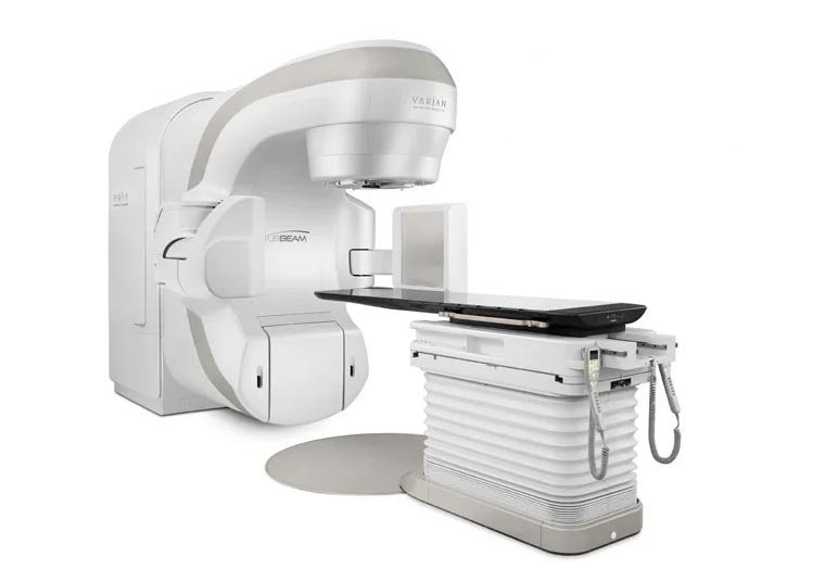 Varian TrueBeam image-guided linear accelerator — high-precision radiotherapy system